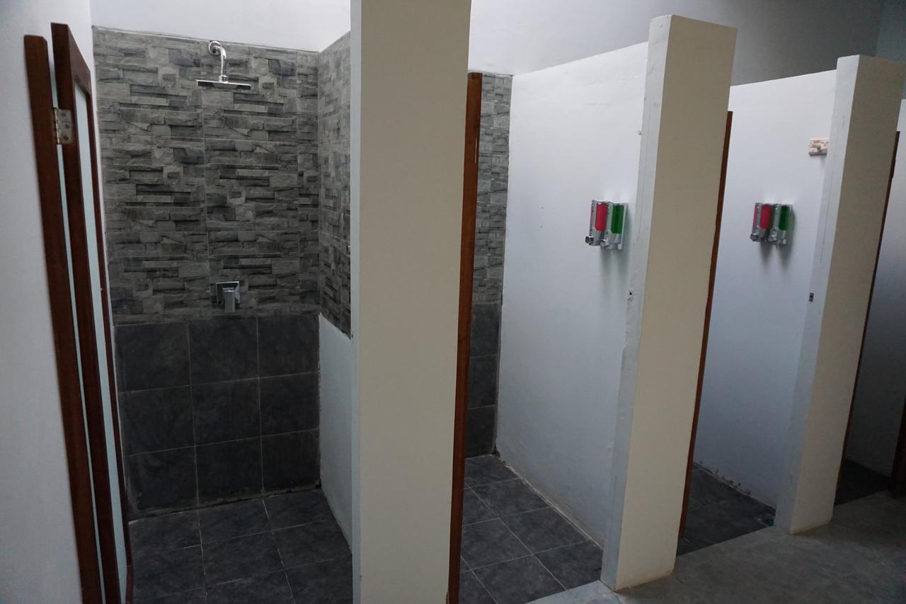 Atlas Gili Party Hostel Quần đảo Gili Ngoại thất bức ảnh