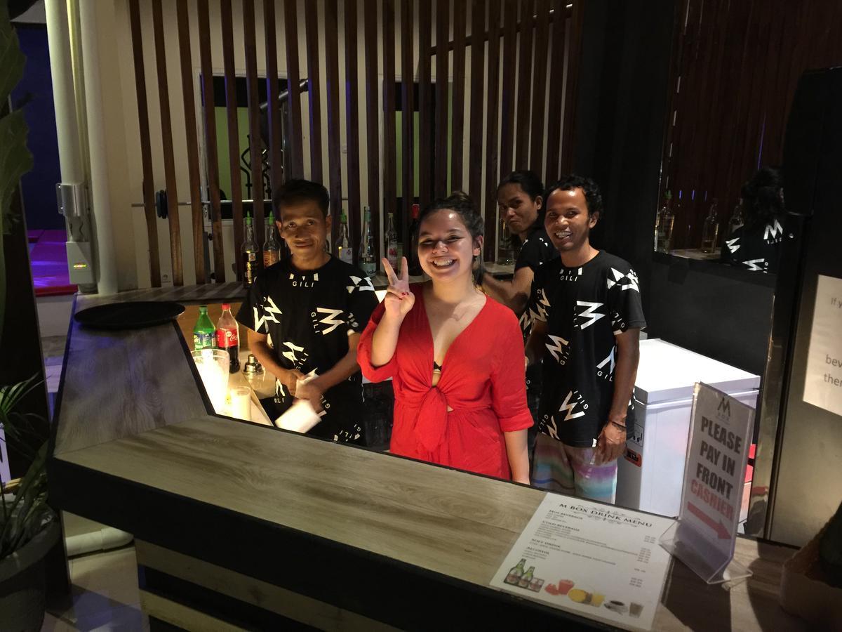 Atlas Gili Party Hostel Quần đảo Gili Ngoại thất bức ảnh