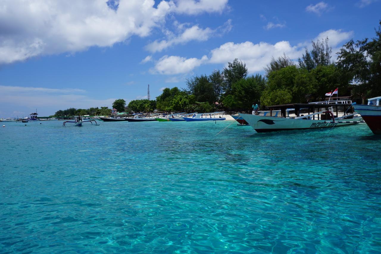 Atlas Gili Party Hostel Quần đảo Gili Ngoại thất bức ảnh